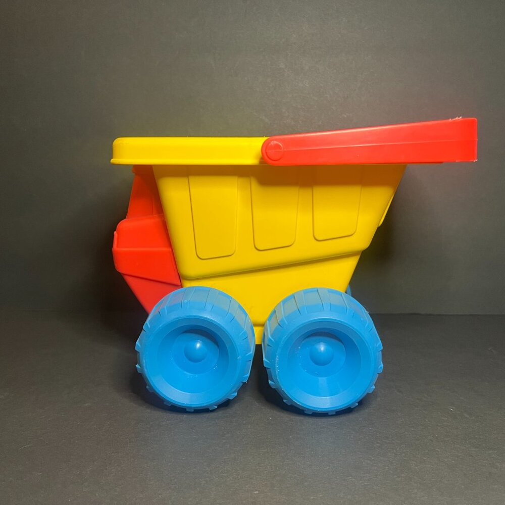 Vintage 1993 Playskool #1054 Yellow Red & Blue Sand Bucket Scooter on Wheels - Picture 3 of 9